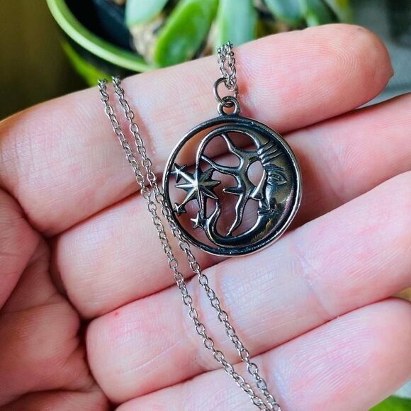 Crescent Moon & Star Stainless Steel Necklace Boho - Picture 3 of 3